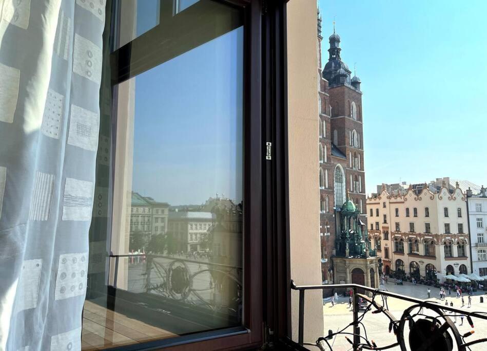 Pod Sloncem - Rynek Glowny Krakow Exterior photo
